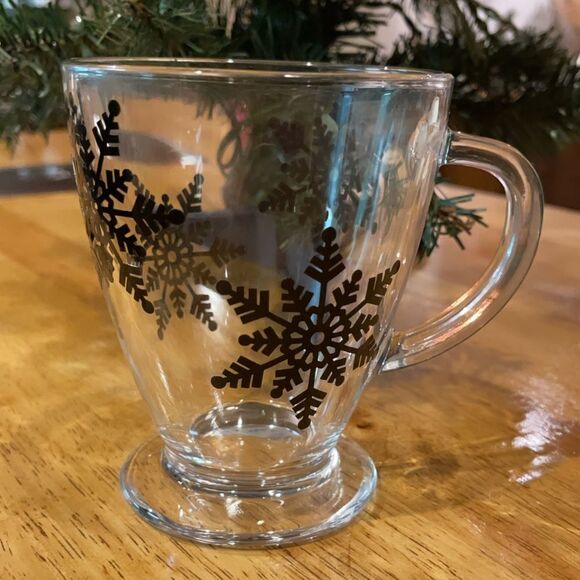 NWT Wool + Pepper Co. Snowflake Glass Mug - Picture 2 of 3